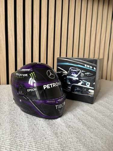Lewis hamilton mercedes amg - hamilton, mercedes-amg