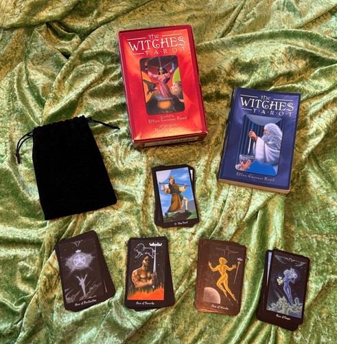 The witches tarot cards book - the,