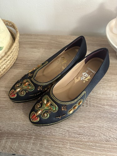 Vintage traditional chinese - traditional,