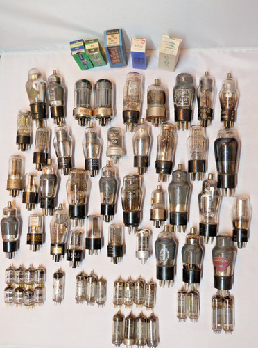 Job lot old radio - of,
