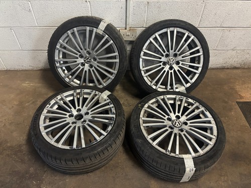 Golf r32 alloy wheels and - vw,