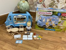 Sylvanian families beautiful fish and chip van boxed 100% immaculate condition ❤