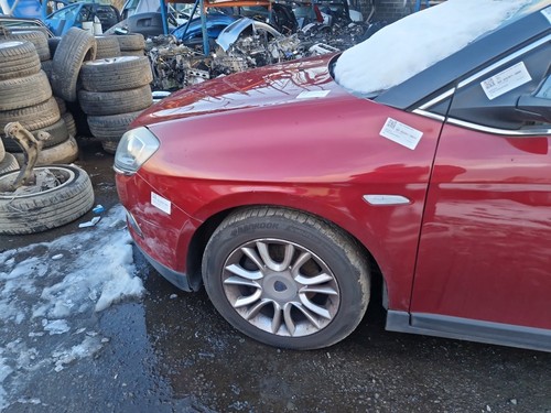 Lancia delta door hatchback - lancia,