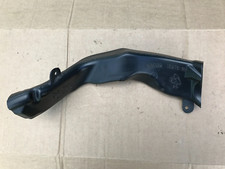 BMW E53 X5 (2005) 3.0d Auto - Driver's Side (RH) Drain Pipe - 8385982, 16276 RH