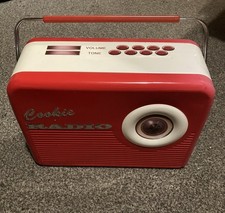 Cookie radio biscuit tin lunch - cookie,