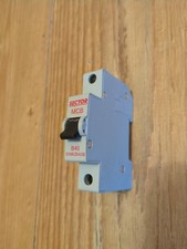 SECTOR SVMCB40/B  40 Amp 40 A