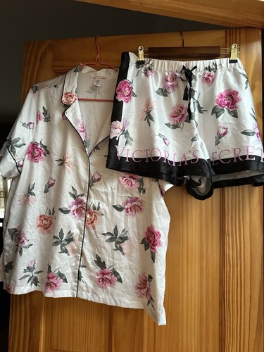 Victoria secret floral - victoria's,