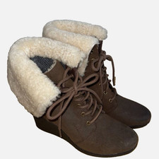 UGG Australia Wilcox Leather