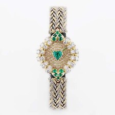 Gerald Genta | REF. G 2055.7 | Heart-Shaped Emerald Center Piece | Pavé Diamond