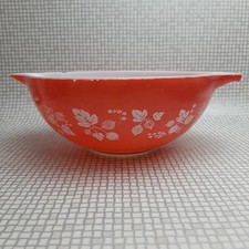 Vintage Pyrex Deep Coral Red Cinderella Gooseberry Large Glass Mixing Bowl 1950s