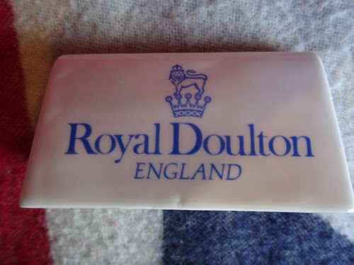 Royal doulton bone china - doulton,