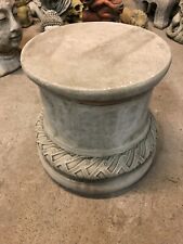 Round pedestal plinth column
