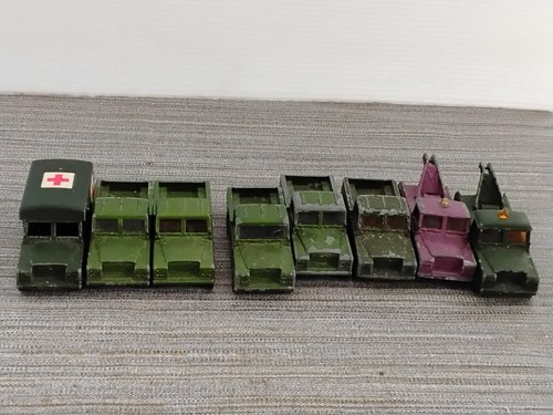 Corgi landrovers juniors - corgi,