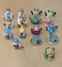 16 x Vintage Collectable Tetley Tea Folk Figures, Houses & Teapots