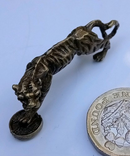 Small brass tiger figurine - small,