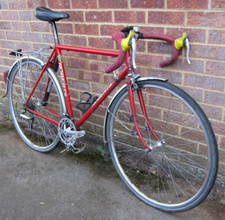 54cm Roberts 631 Touring Bike