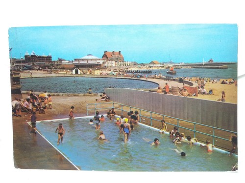 Gorleston sea childrens - gorleston,