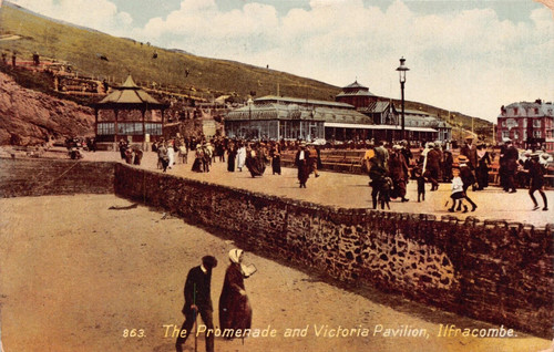 Postcard ilfracombe the - -,