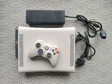 Xbox 360 60gb. Intermittent Disk Drive. Includes Controller And Power Cables
