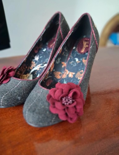 Joe browns truly tweed - joe,