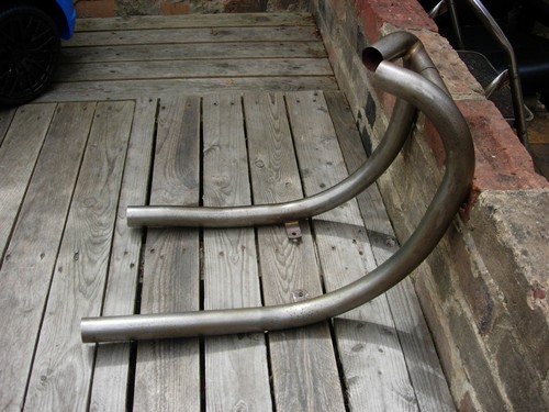 Classic twin exhaust - classic,