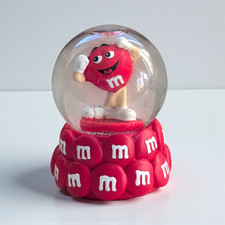 M&M's Red Character Mini Snow