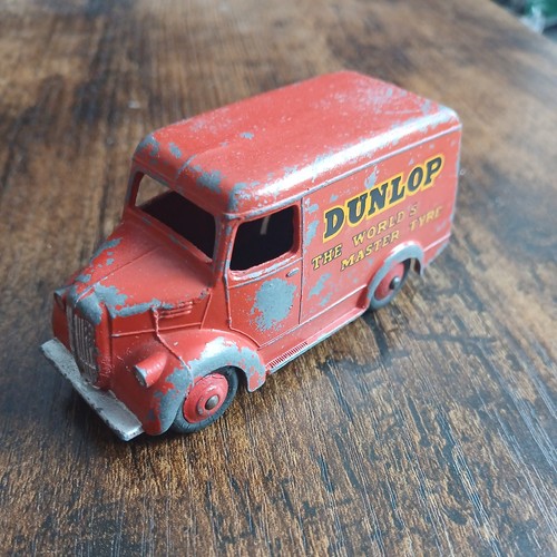 Dinky toys 450 trojan van - toys, #450