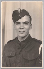 MILITARY - WW2 British Soldier