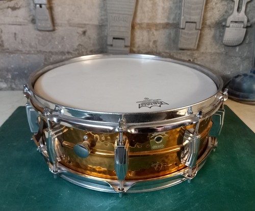 Ludwig bronze hammered - 80's,