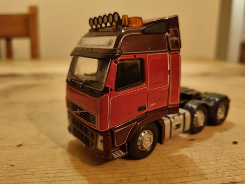 Corgi modern truck - corgi, tractor