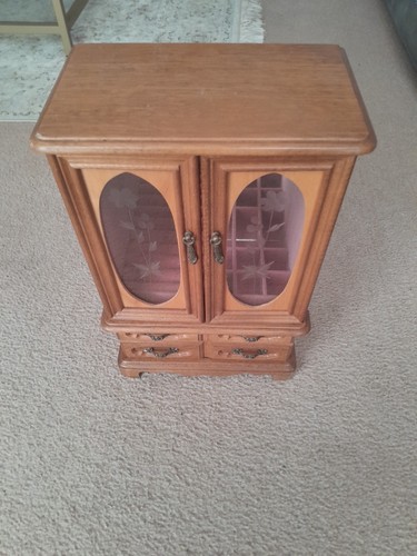 Antique wooden jewllery - antique,