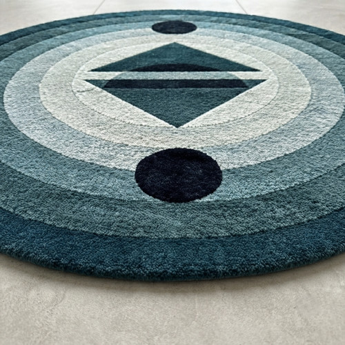Hand tufted round wool - tufted, area
