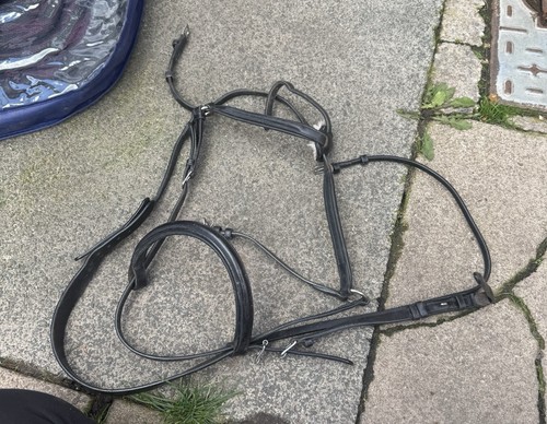 Unbranded black leather - unbranded,