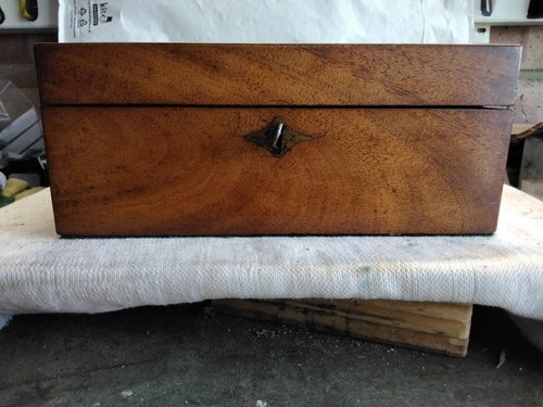 Antique mahogany - antique,
