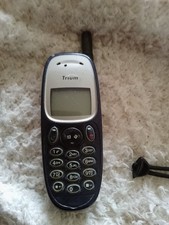 TRIUM MT050 MARS MOBILE PHONE - SPARES OR REPAIRS - RARE RETRO VINTAGE