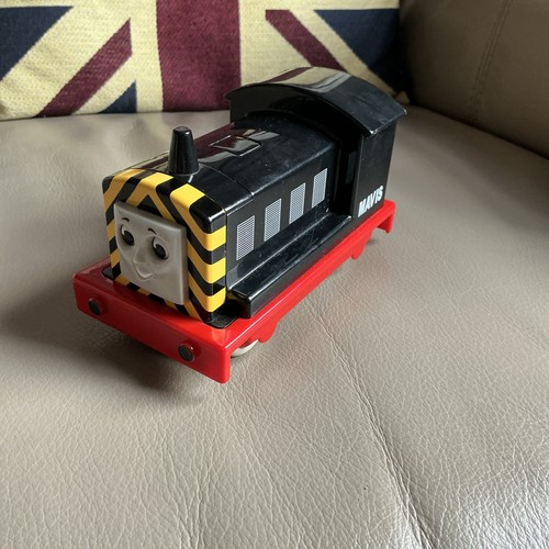 Thomas the tank engine - thomas,