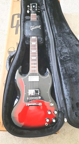 Gibson standard in - gibson, sg