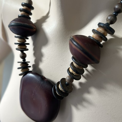 Chunky wooden beaded statement - wooden,