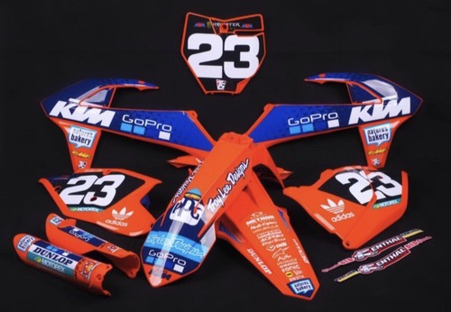 Graphics and plastic kit ktm - and,