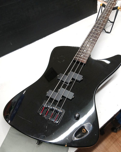 Burny ziggy black emg - burny,