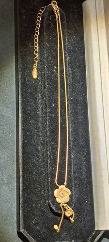 New pilgrim gold chain - new,