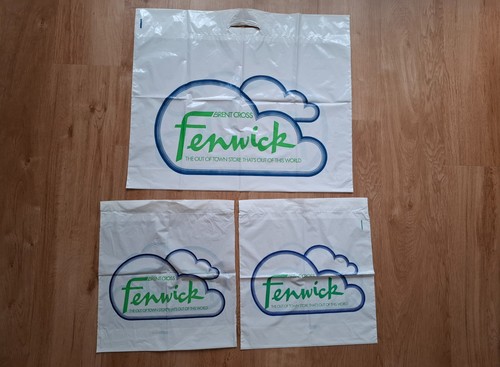 Collectable plastic carrier - collectable,