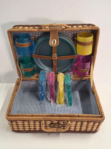 Picnic basket wicker - basket,