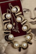VINTAGE NECKLACE MARKS &