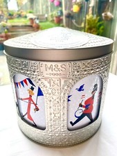 M&S Marks and Spencer Queen