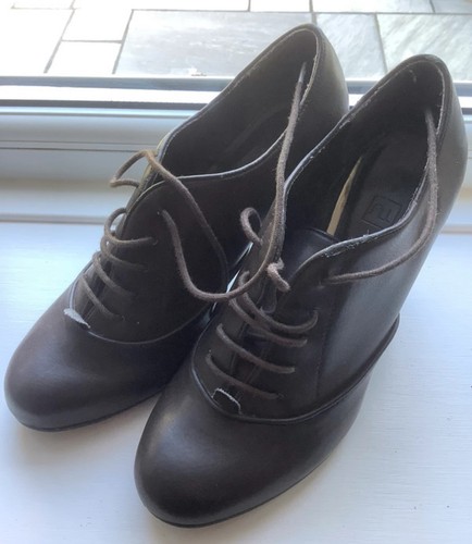 Ladies dark brown - dark, up