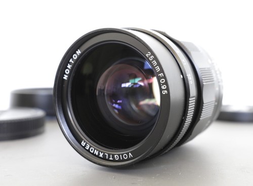 Voigtlander nokton 25mm 95 - voigtlander,