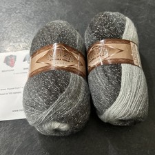 Alize Angora Gold  2 X 100 Gm Ball Grey Silver Mix And Wrap Patter Included