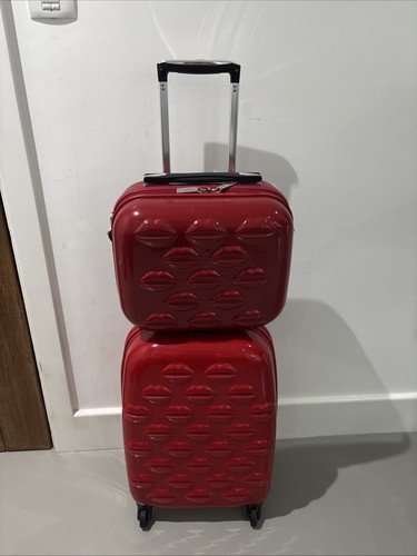 Lulu guinness lips suitcase - guinness,