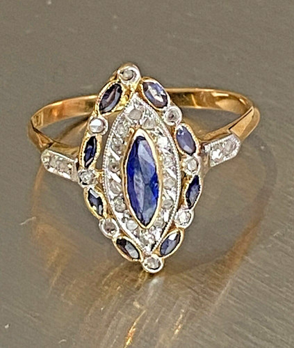 Antique 18ct gold ring - antique, garnet
